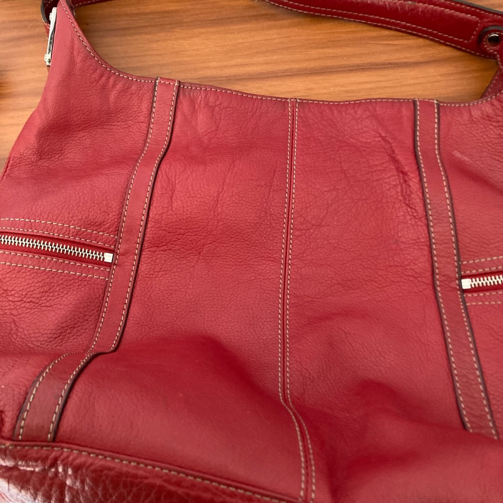 Red Tignello shoulder bag. Great for traveling